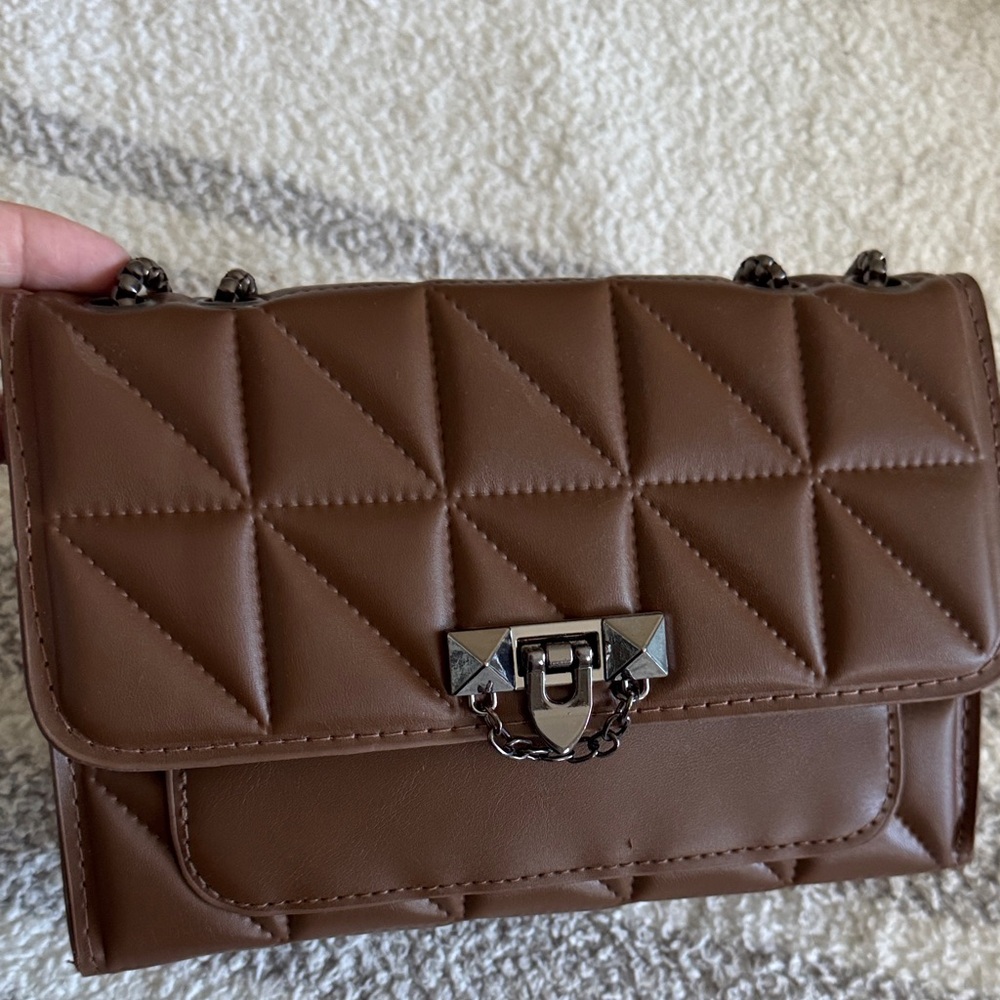 Brown Quilted Chain Shoulder Bag - Picture 3 of 5